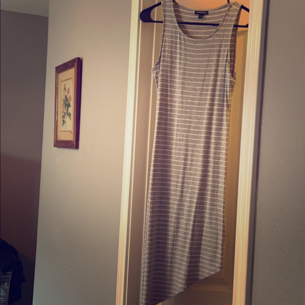 Express A symmetrical stripped dress